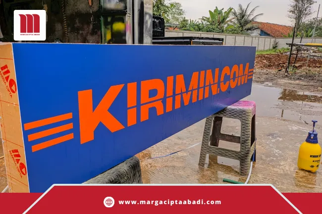 jasa pembuatan neon box