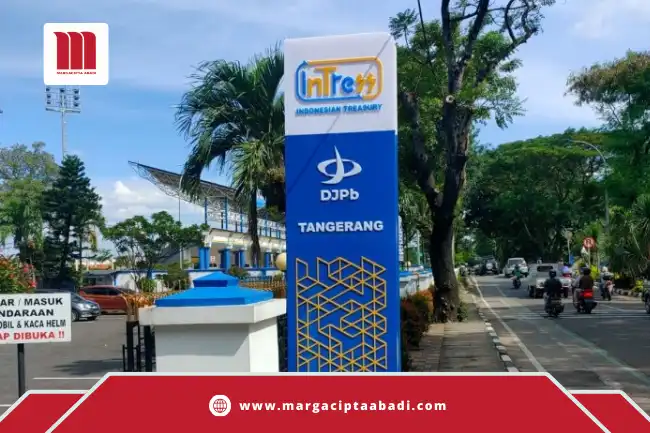 Desain Totem Sign Minimalis yang Menarik Perhatian Pelanggan